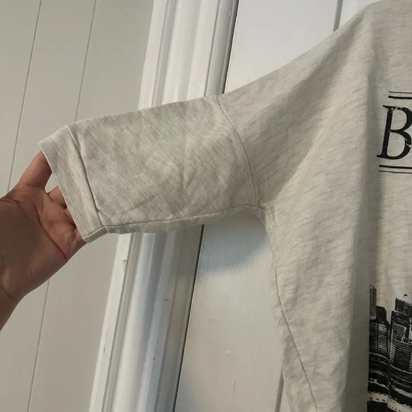 Brooklyn Graphic Cream Top - Picture 3 of 3